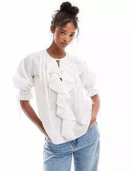 Топ ASOS DESIGN с оборкой спереди, складками и завязками спереди белого цвета