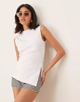 Топ ASOS DESIGN с застежкой и асимметричным подолом белого цвета