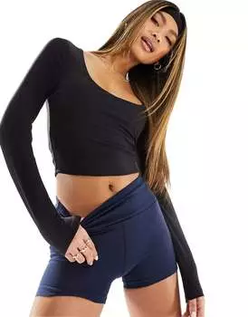 Топ ASOS с квадратным вырезом, длинными рукавами и внутренним бюстгальтером из мягкой на ощупь ткани