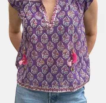 Топ Aubry с фиолетовым принтом BELL