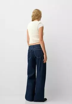 Топ Bershka, молочный