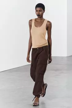 Топ без рукавов в ребристую стиле ZARA, бежево-розовый