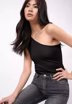 Топ Chekani, черный