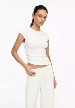 Топ CREPE PULL&BEAR, бежевый