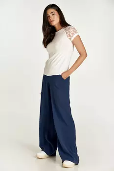 Топ цвета с короткими кружевными рукавами Conquista, экрю