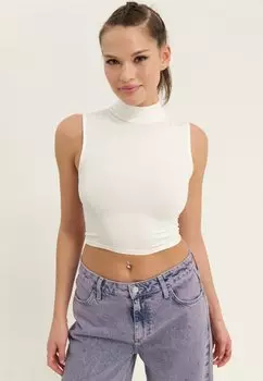 Топ Even&Odd, белый