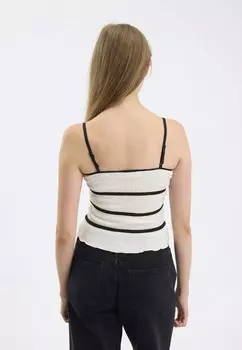 Топ Even&Odd, молочный