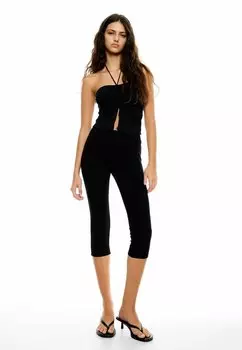 Топ GATHERED Bershka, черный