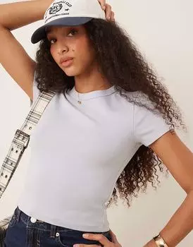 Топ Gina Tricot облегающего кроя с короткими рукавами светло-голубого цвета