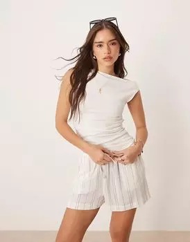 Топ из джерси Mango с открытыми плечами и вырезом-лодочкой цвета экрю