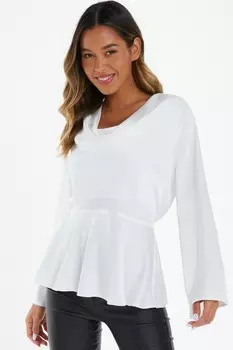 Топ из кремового атласа с воротником-хомутиком QUIZ Clothing