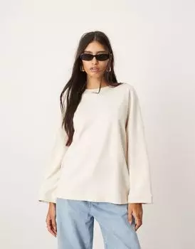 Топ из плотного фактурного джерси со швами цвета слоновой кости ASOS Edition