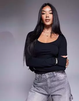 Топ из полиамида ASOS DESIGN с вырезом-лодочкой и отверстиями для больших пальцев, черный