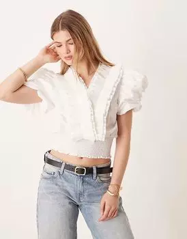 Топ из поплина YAS белого цвета с плиссированными оборками и рукавами-фонариками