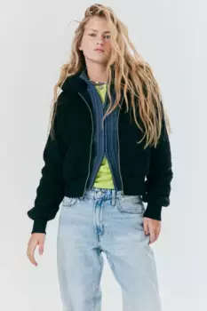 Топ из пушистой ткани с капюшоном и молнией H&M, черный