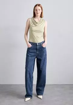 Топ Jela Tiger of Sweden, сандал