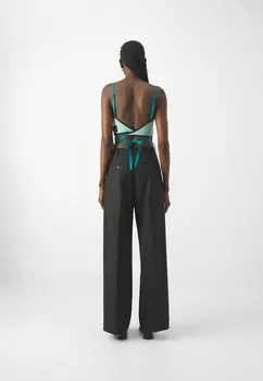 Топ LEVEL UP Duarte Hajime, зеленый