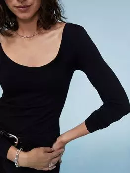 Топ Lulu с овальным вырезом Baukjen, икра черная