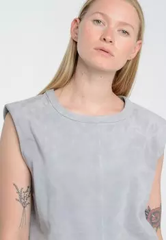 Топ Maze, серый