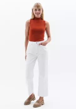 Топ MIT ROLLKRAGEN OXXO, красно-пятнистый