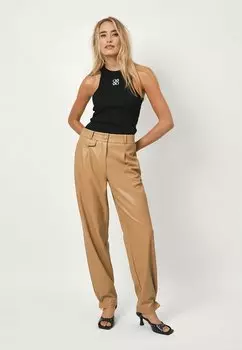 Топ MONOGRAM TANK Dante6, черный