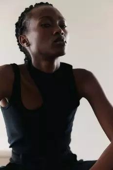 Топ Muuv., черный