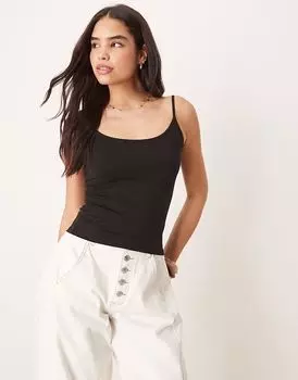 Топ на бретельках Gina Tricot черного цвета