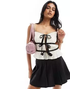 Топ на бретелях с контрастной завязкой спереди цвета слоновой кости Miss Selfridge