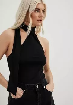 Топ NA-KD, черный