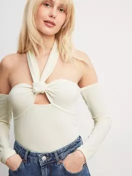 Топ NA-KD Top, белый