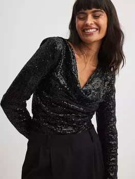 Топ NA-KD Top, черный