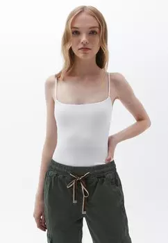 Топ OXXO, белый