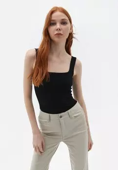 Топ OXXO, черный