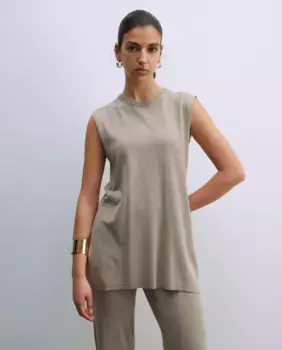 Топ простой вязки Sfera, бежевый