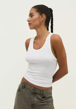 Топ RACERBACK TANK Stradivarius, цвет white denim