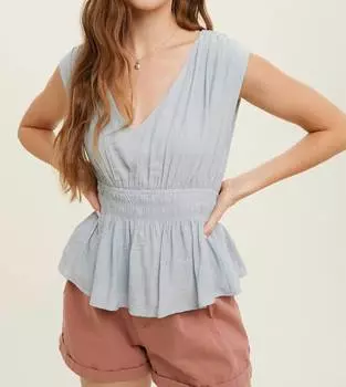 Топ с баской и присборенной талией в цвете Cloud WISHLIST