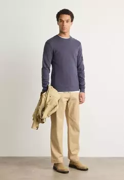 Топ с длинными рукавами BADGE TEE Calvin Klein Jeans, темно-серый