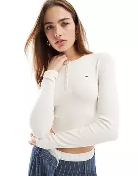 Топ с длинными рукавами хенли в оттенке белого Tommy Jeans
