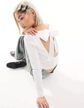 Топ с длинными рукавами и завязкой-бабочкой на спине ASOS цвета слоновой кости