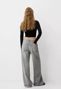 Топ с длинными рукавами LONG SLEEVE V-NECK Bershka, черный деним