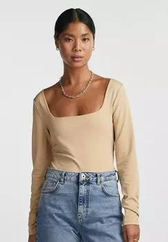 Топ с длинными рукавами MIT PCMINNI Pieces, бежевый