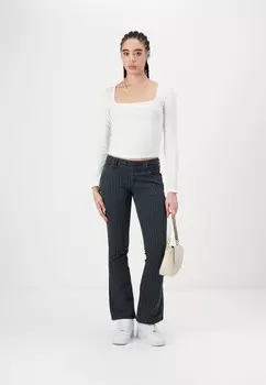 Топ с длинными рукавами OLIVIA PICOT BDG Urban Outfitters, белый