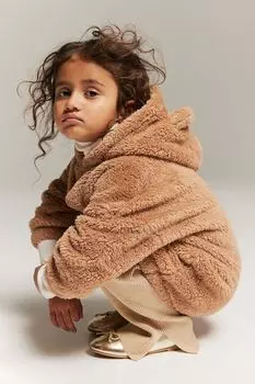 Топ с капюшоном и аппликацией и перьями H&M