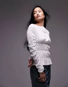 Топ с косым вырезом и сборками цвета слоновой кости Topshop