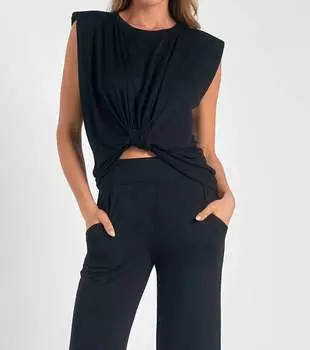 Топ с круглым вырезом и рукавами-крылышками черного цвета ELAN