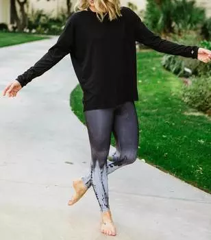 Топ с ромбовидной спинкой черного цвета onzie