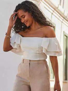 Топ с рюшами на рукавах Sosandar, слоновая кость