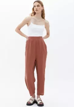 Топ SINGLET WITH THIN STRAPS OXXO, белый