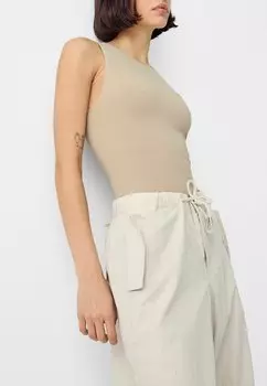 Топ Sleeveless Bershka, верблюжий