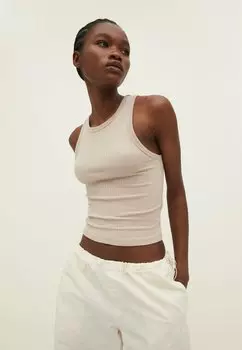 Топ Stradivarius